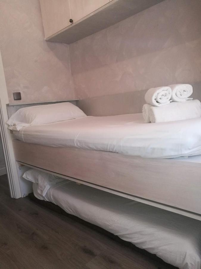 Ferienwohnung Sitges Oasis Zimmer foto